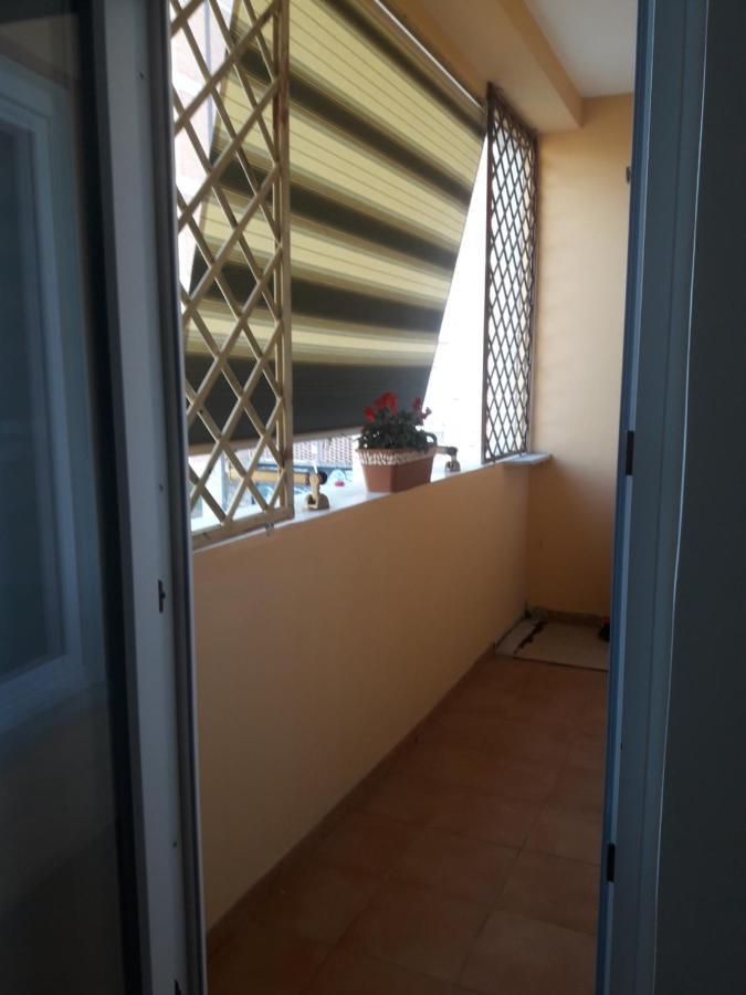 La Casa Nel Villaggio Acilia Exteriör bild
